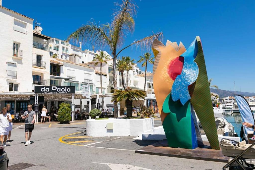 Luminous In Puerto Banus, Apartament *