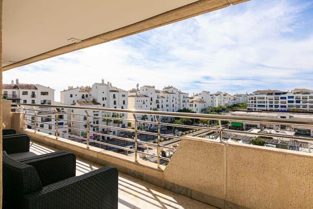 Apartament Luminous In Puerto Banus, Marbella